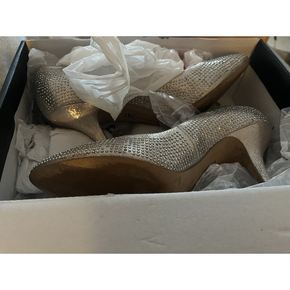 INC International Concepts Zitah Pointed Toe Pumps Pearl Gold 8.5 M with box